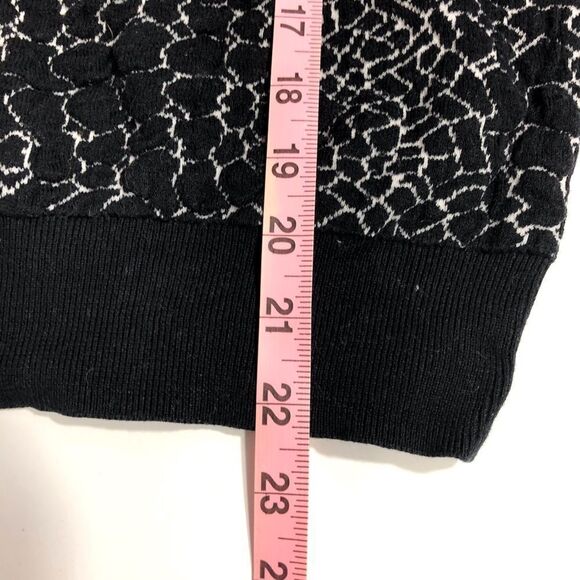 Halogen Black With White Long Sleeve Sweater - Picture 7 of 11